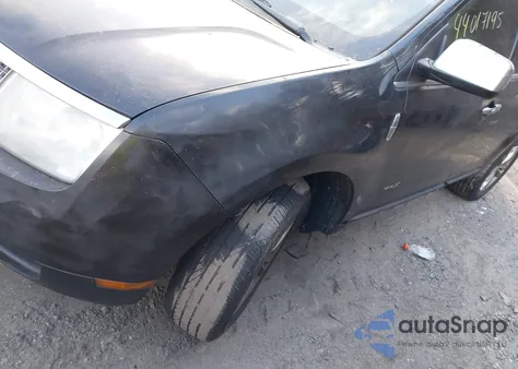 2010 Lincoln Mkx z USA, uszkodzony, nr VIN 2LMDJ8JC6ABJ31553